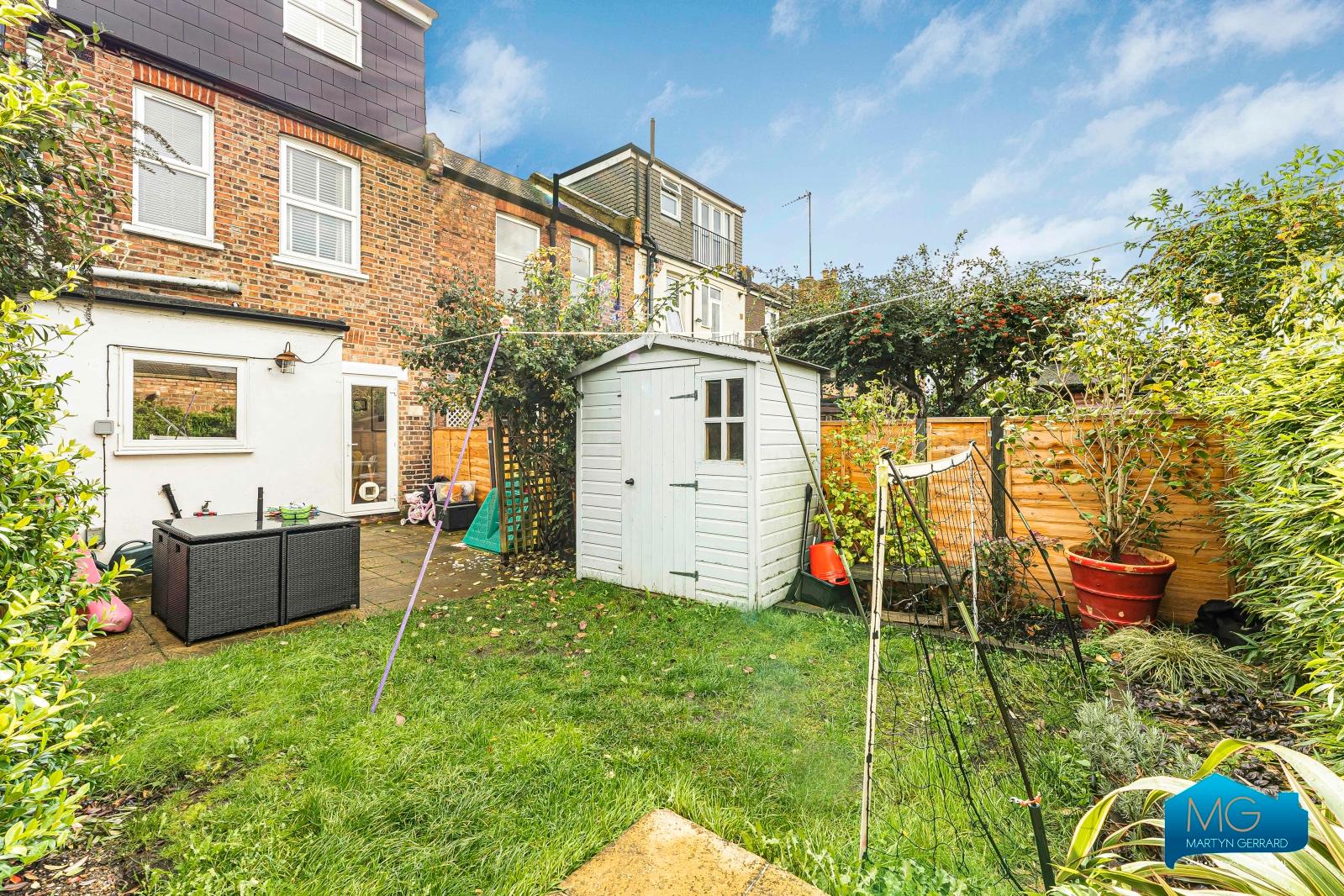 3 bedroom Terraced House to rent - Martyn Gerrard