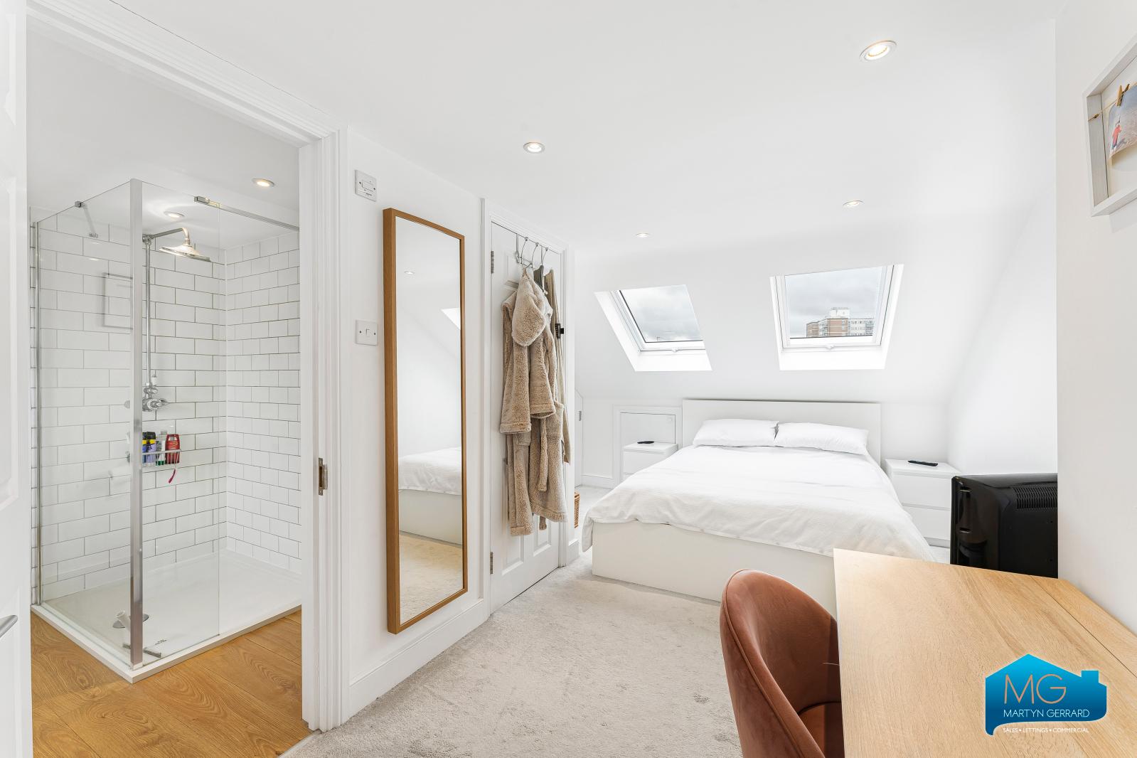 3 bedroom Terraced House to rent - Martyn Gerrard