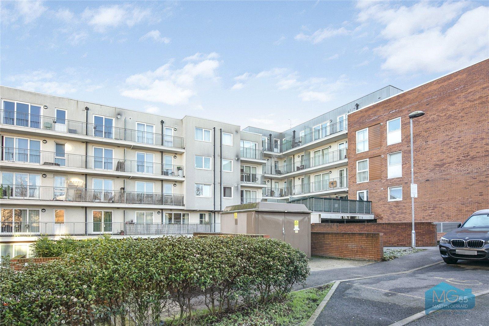 1 bedroom Apartment to rent - Martyn Gerrard