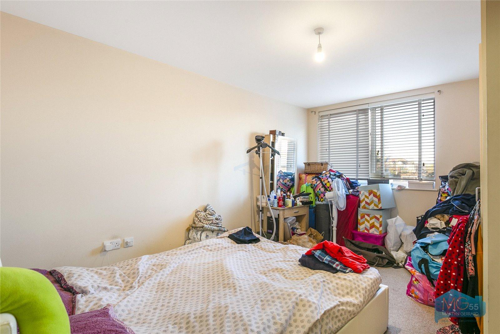 1 bedroom Apartment to rent - Martyn Gerrard