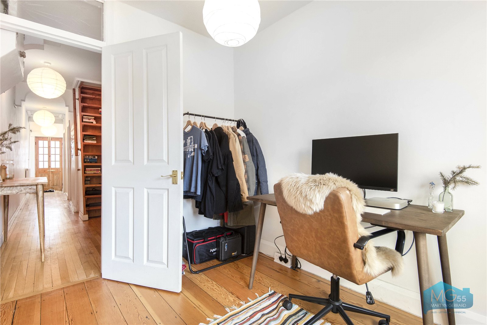 2 bedroom Apartment to rent - Martyn Gerrard