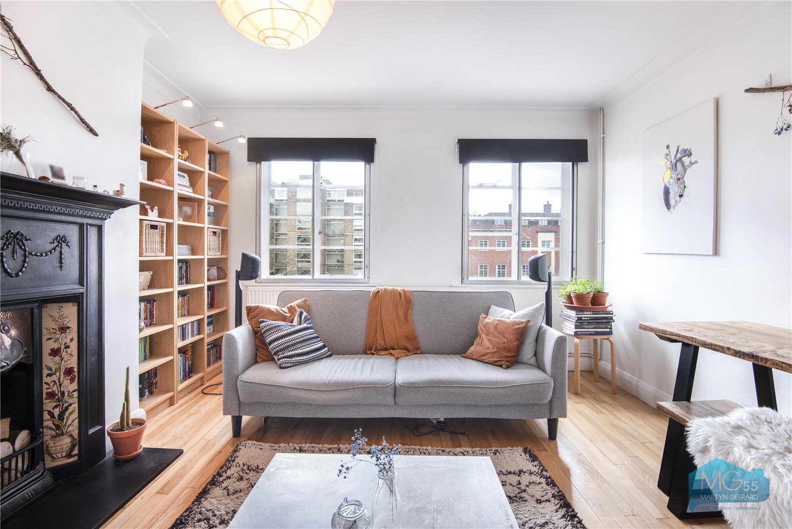 2 bedroom Apartment to rent - Martyn Gerrard