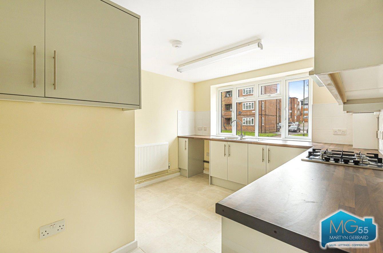 1 bedroom Apartment to rent - Martyn Gerrard