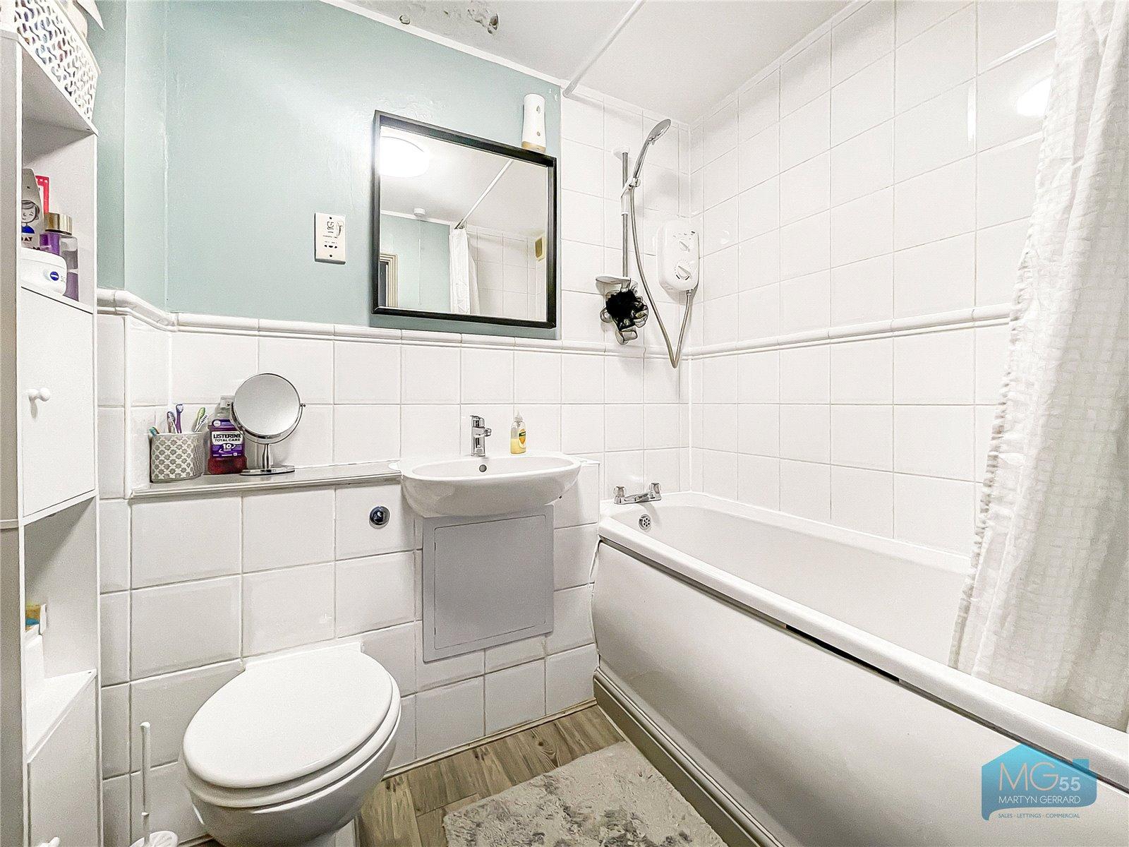 1 bedroom Apartment to rent - Martyn Gerrard