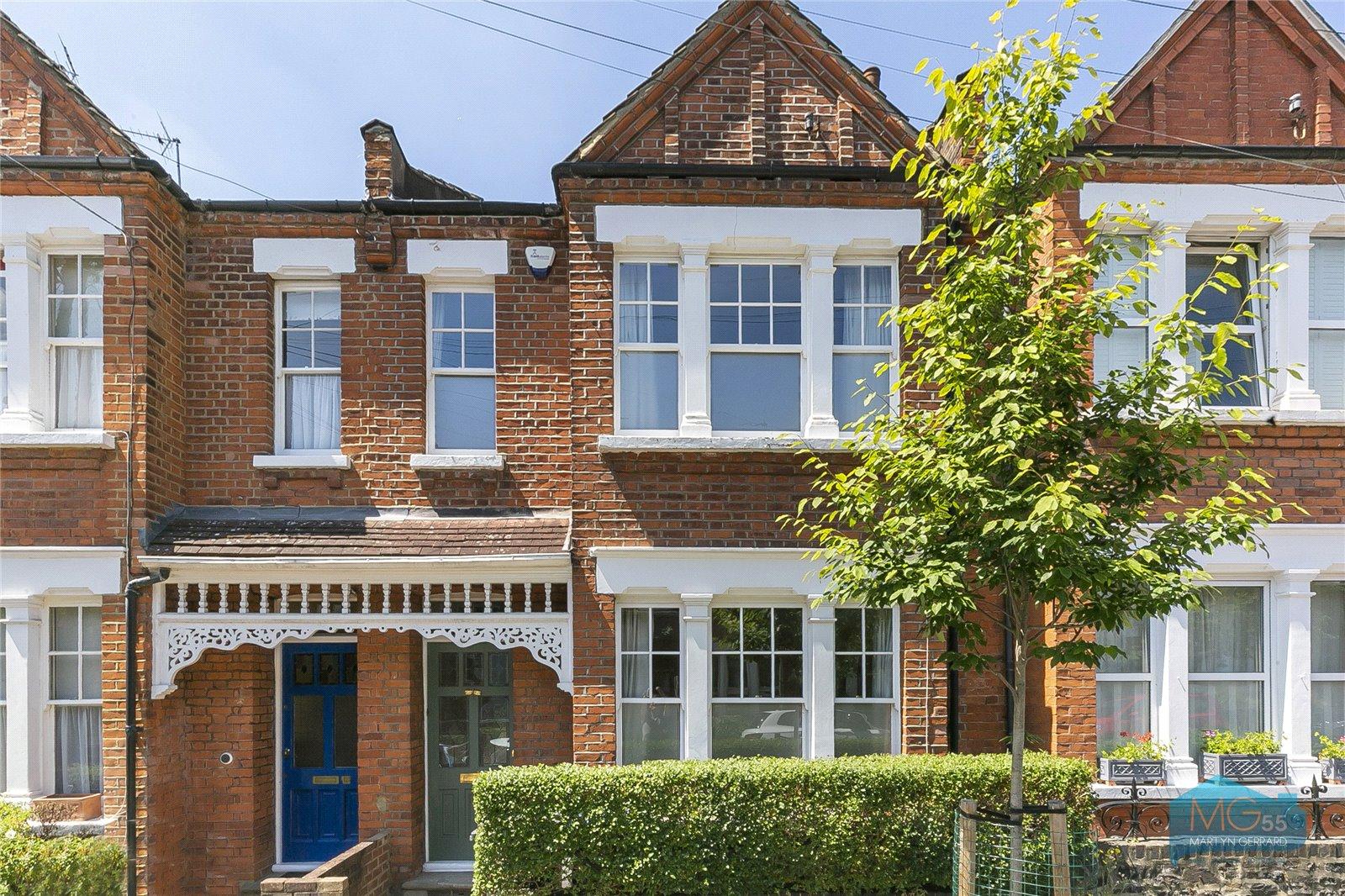 4 bedroom Terraced House to rent - Martyn Gerrard