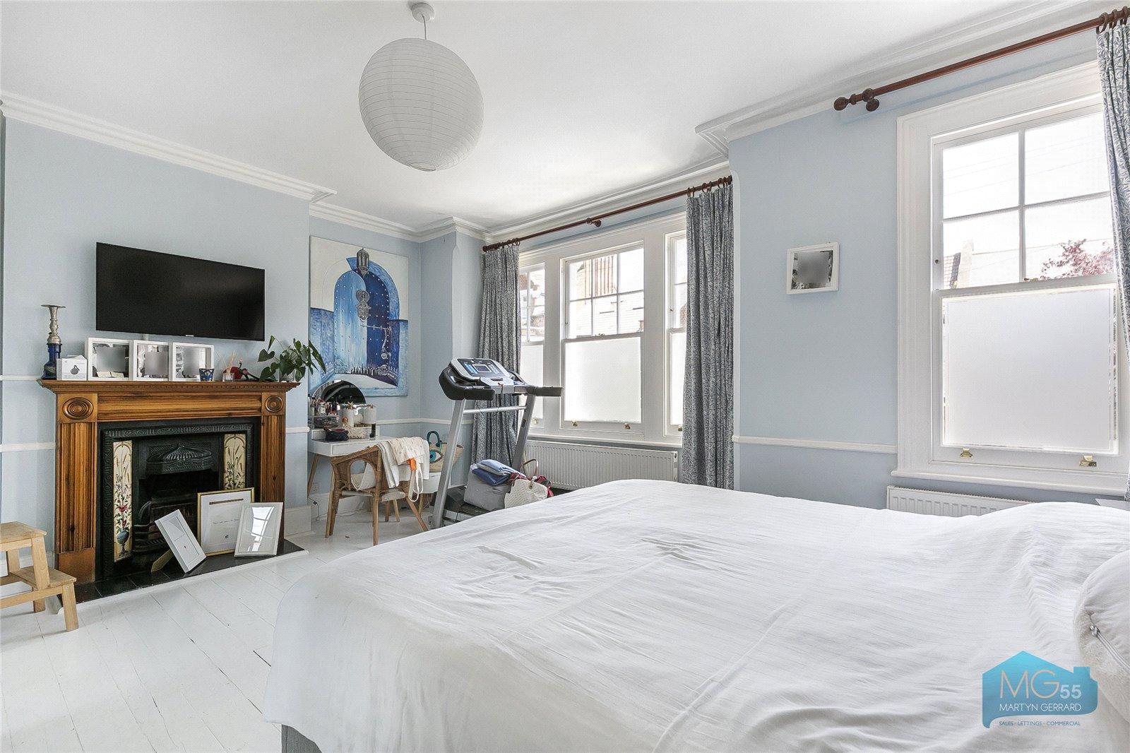 4 bedroom Terraced House to rent - Martyn Gerrard