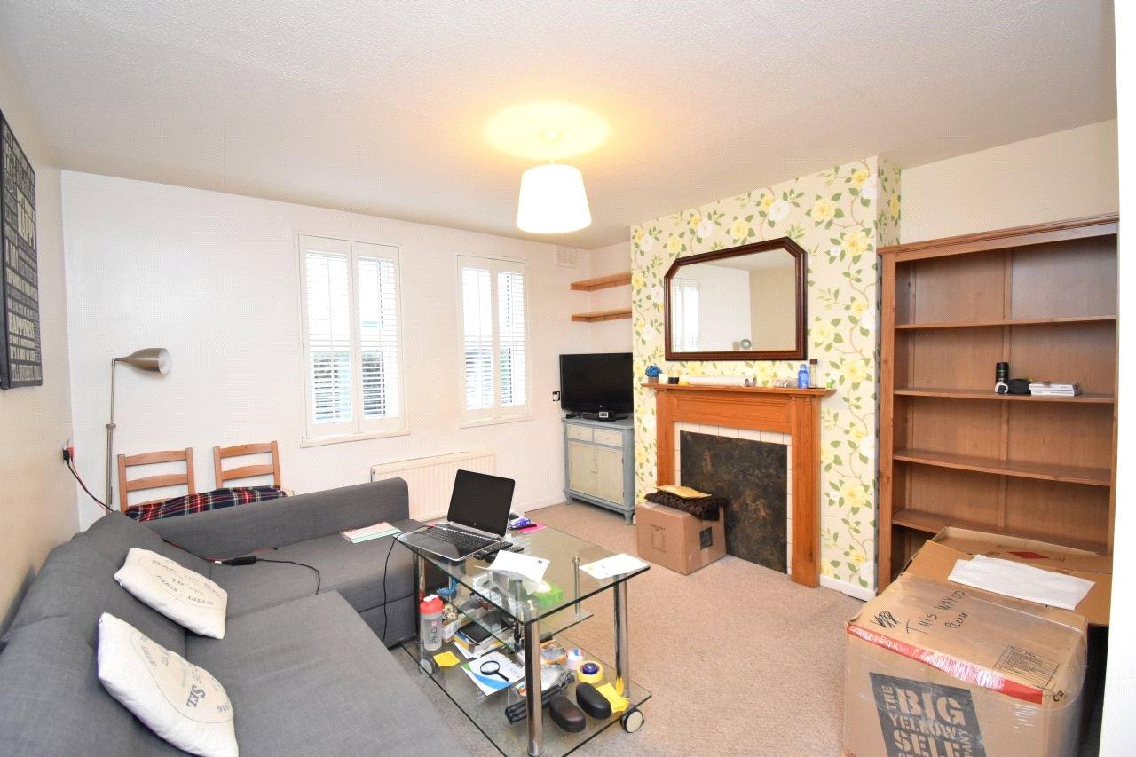1 bedroom Apartment to rent - Martyn Gerrard
