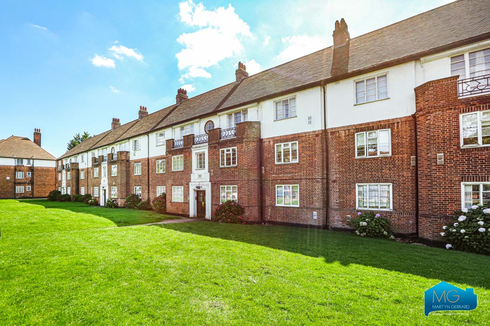 2 bedroom Apartment to rent - Martyn Gerrard