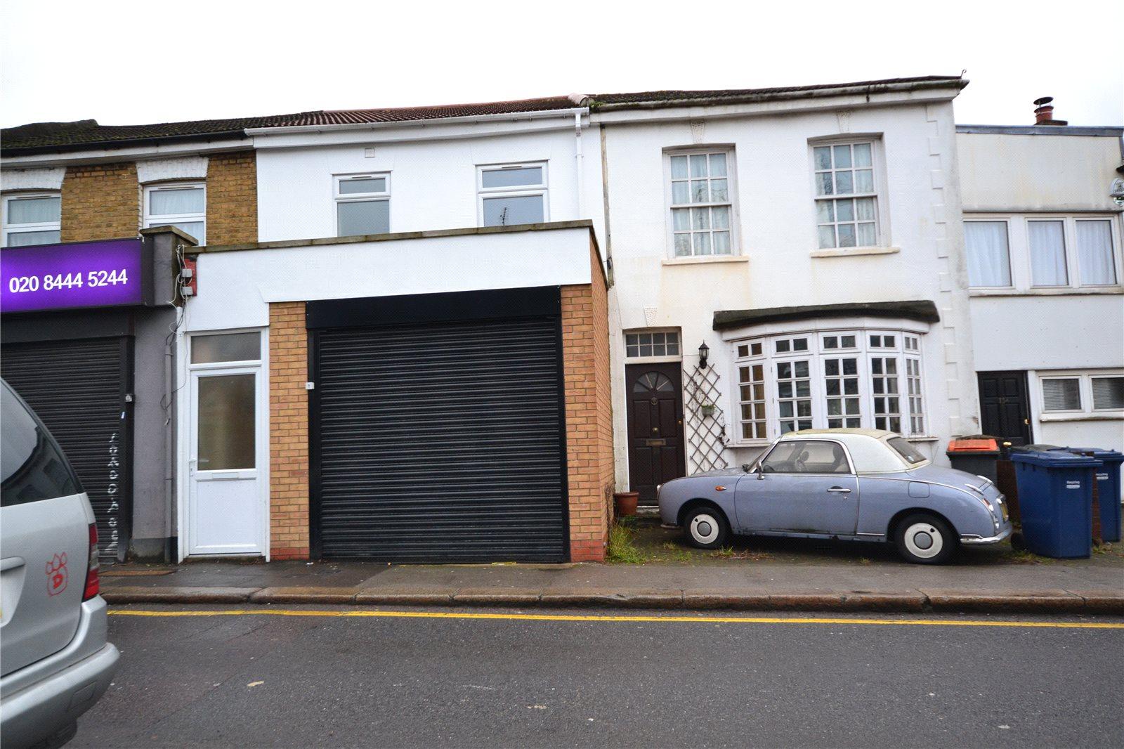 2 bedroom Ground Floor Flat to rent + ' - Martyn Gerrard