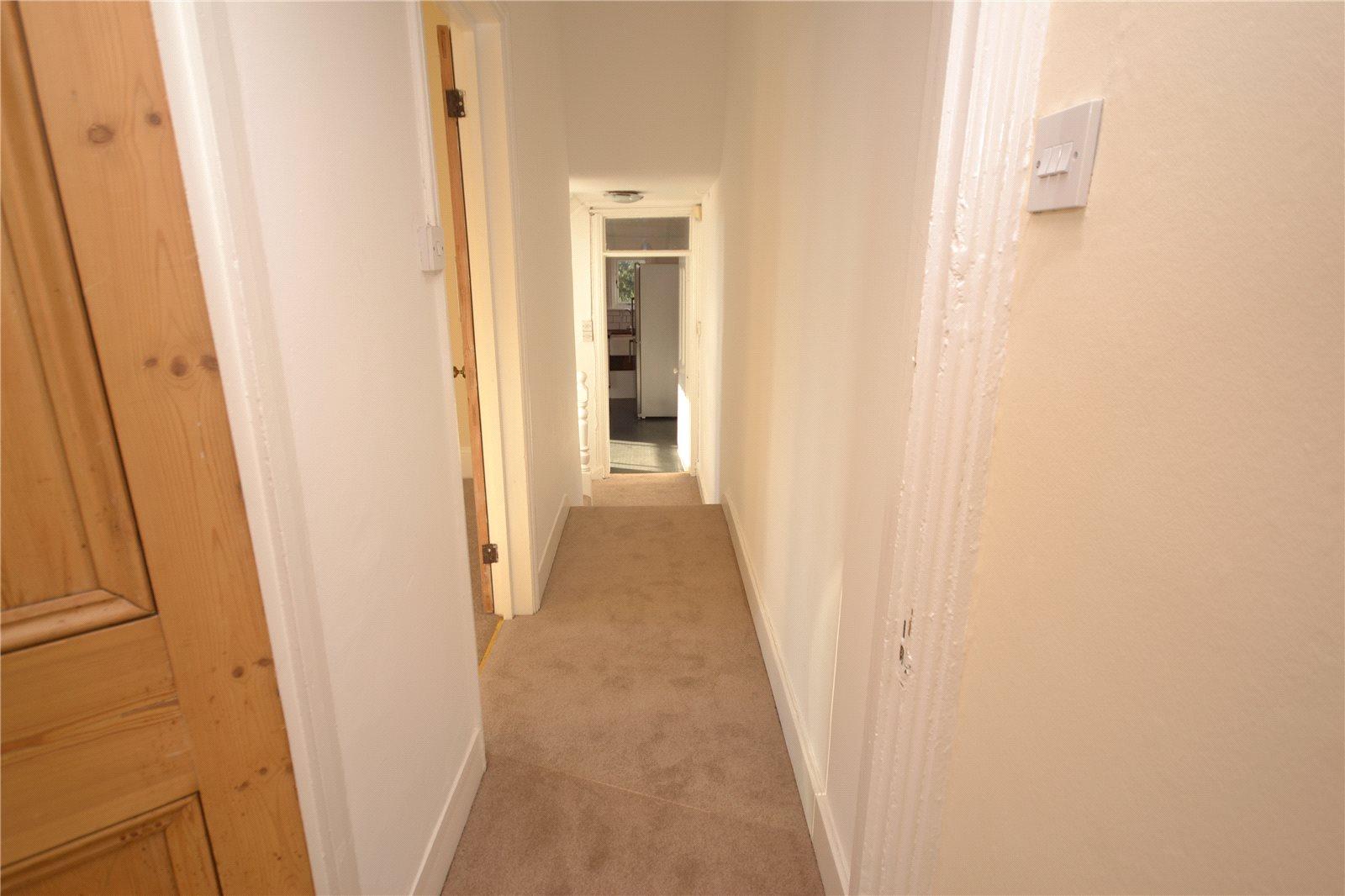 3 bedroom Apartment to rent - Martyn Gerrard