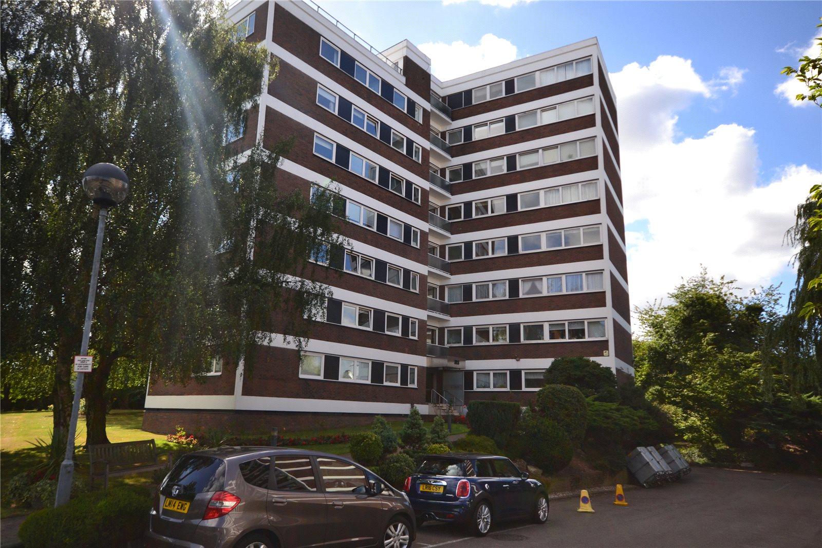 3 bedroom Apartment to rent - Martyn Gerrard