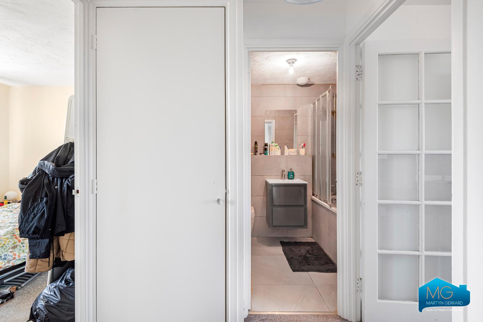 1 bedroom Apartment to rent - Martyn Gerrard