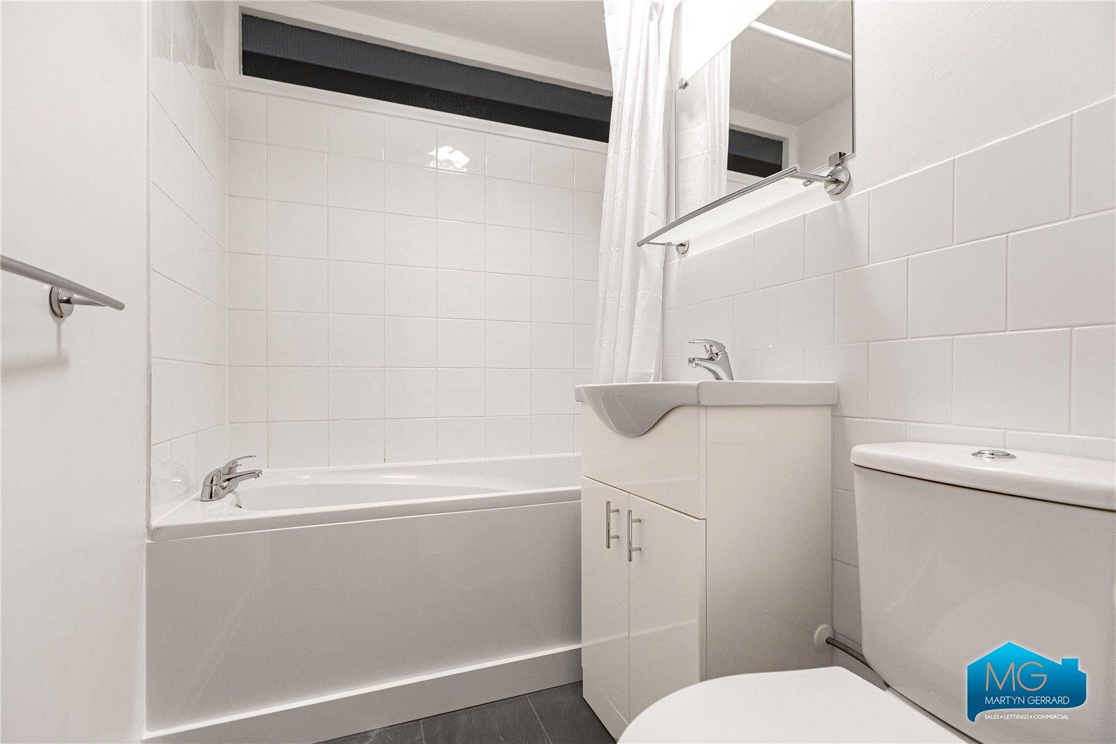 1 bedroom Apartment to rent - Martyn Gerrard