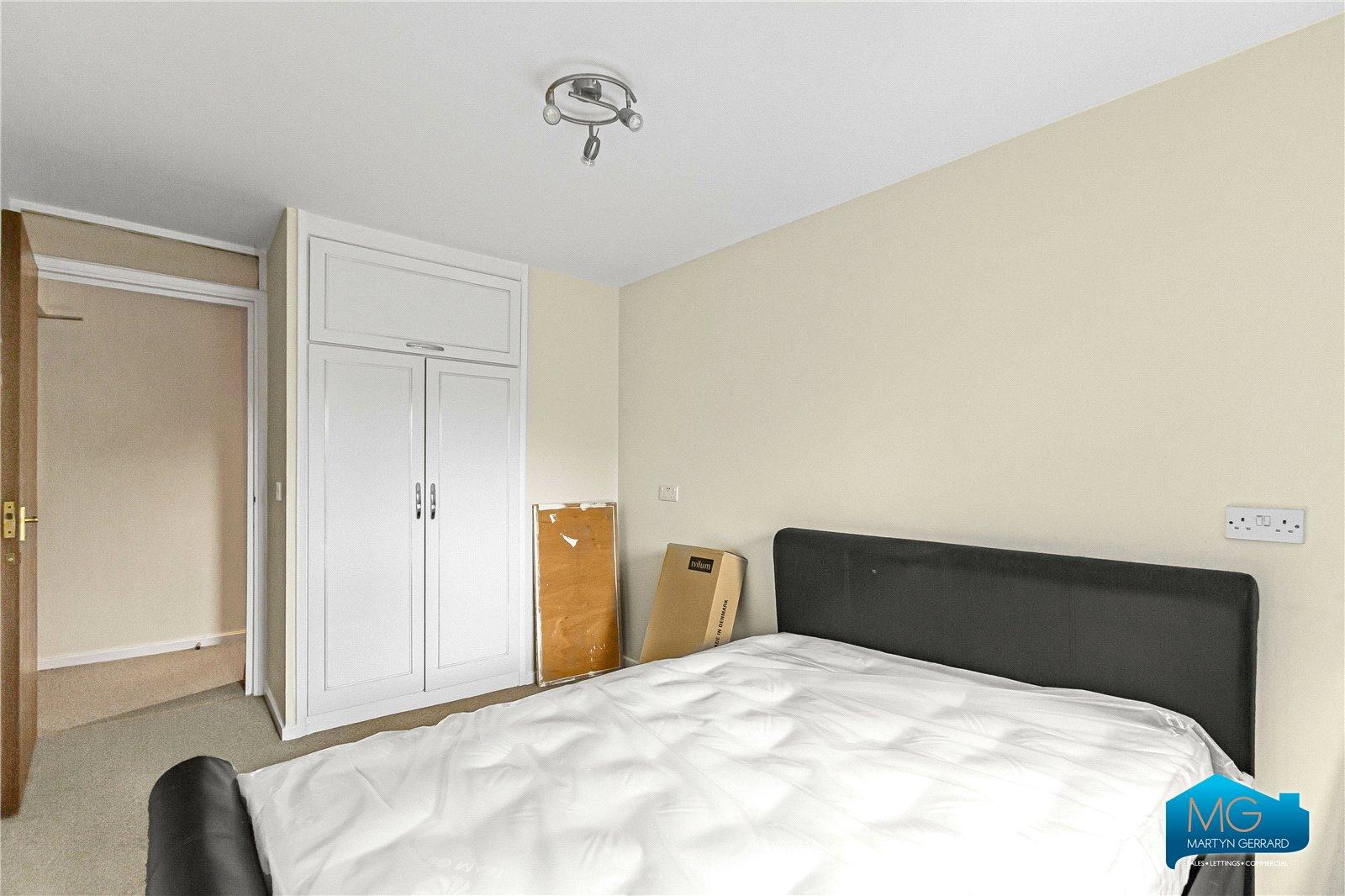 1 bedroom Apartment to rent - Martyn Gerrard