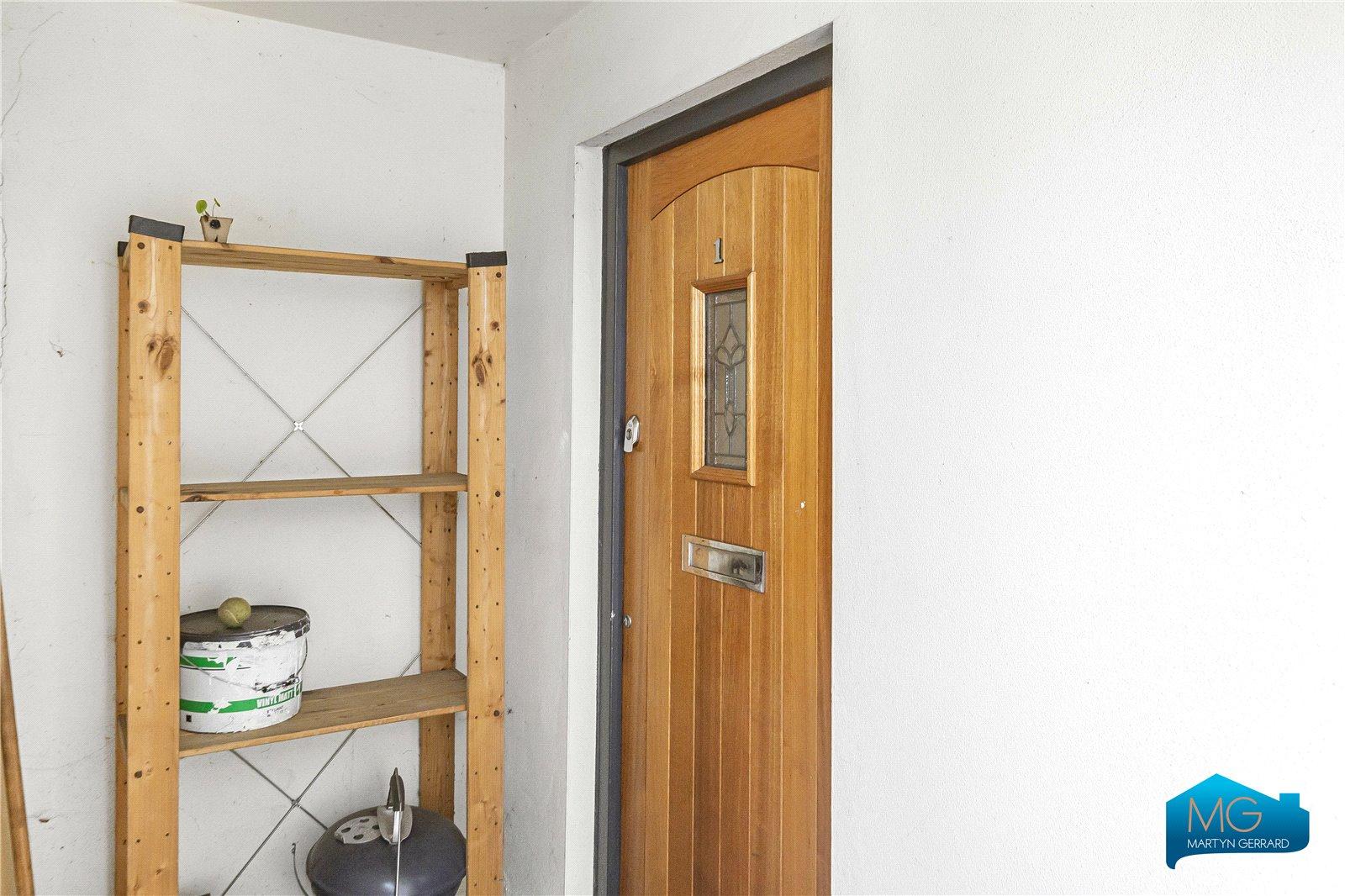 2 bedroom Terraced House to rent - Martyn Gerrard