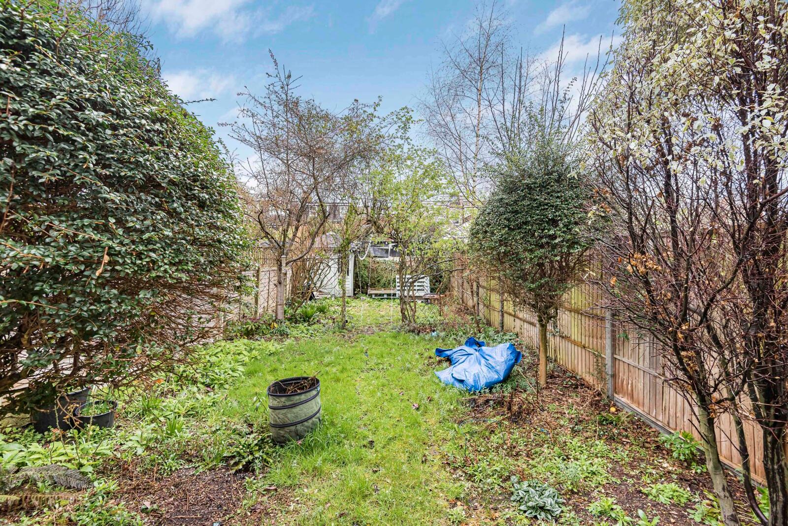 4 bedroom Terraced House to rent - Martyn Gerrard