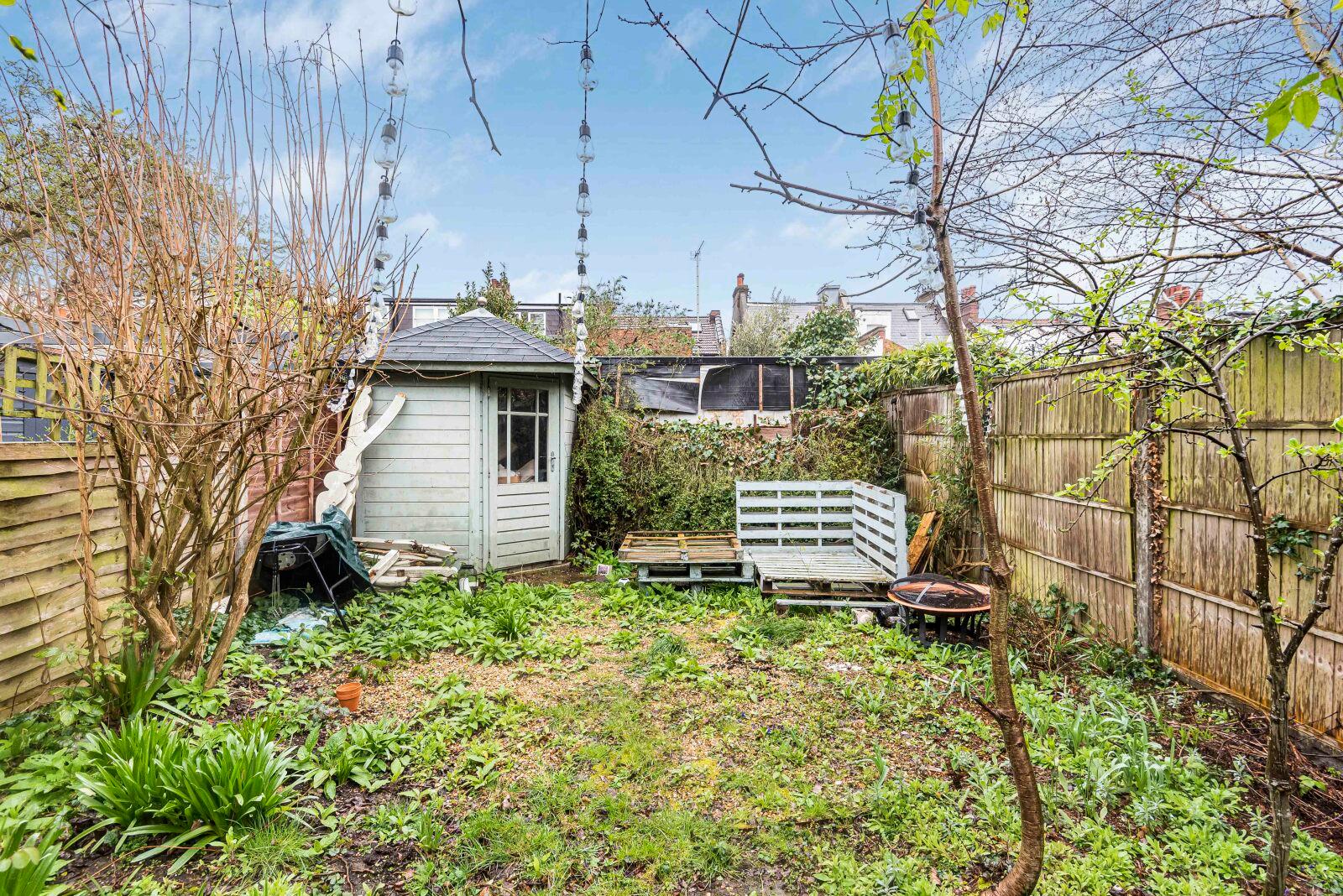 4 bedroom Terraced House to rent - Martyn Gerrard
