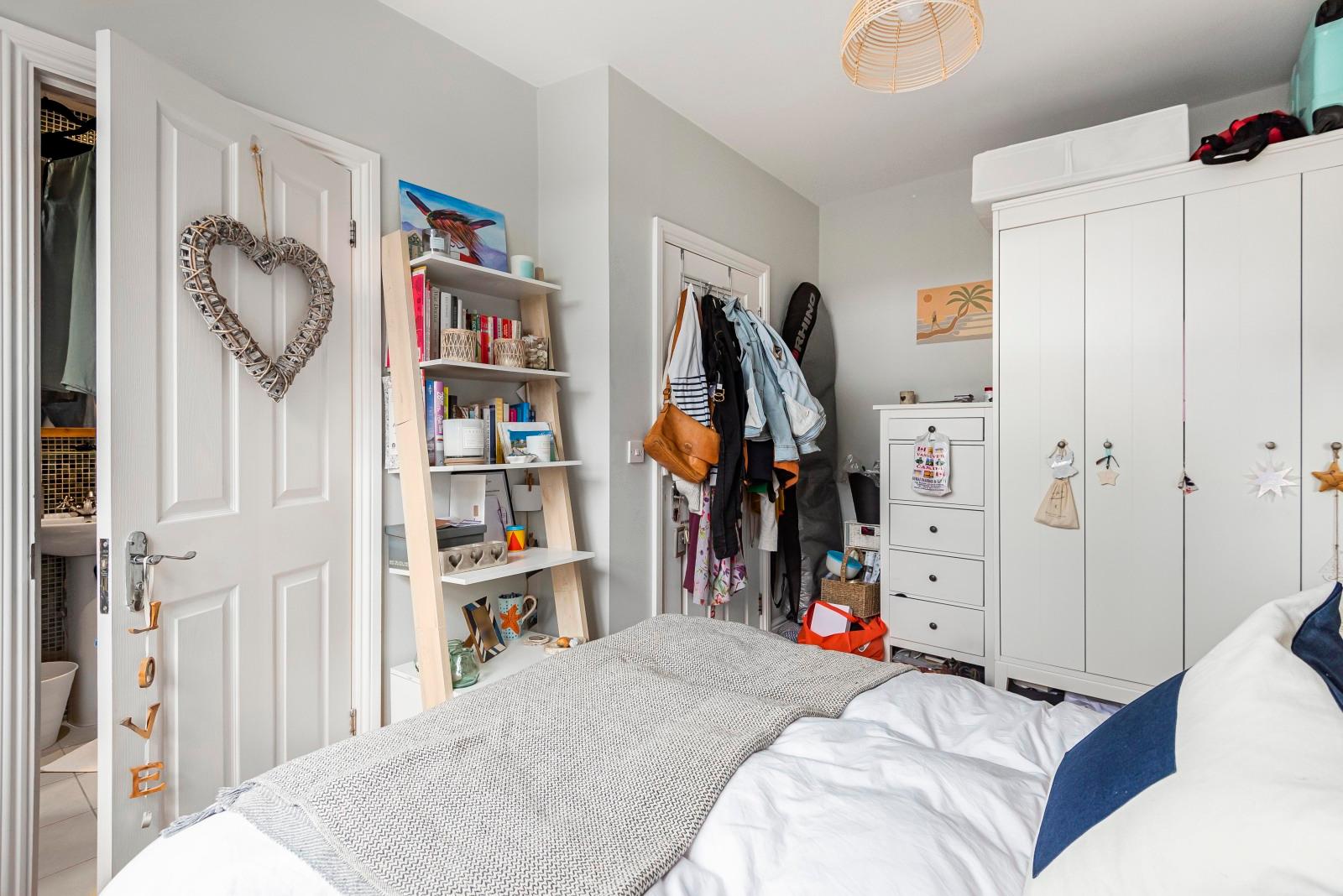 4 bedroom Terraced House to rent - Martyn Gerrard