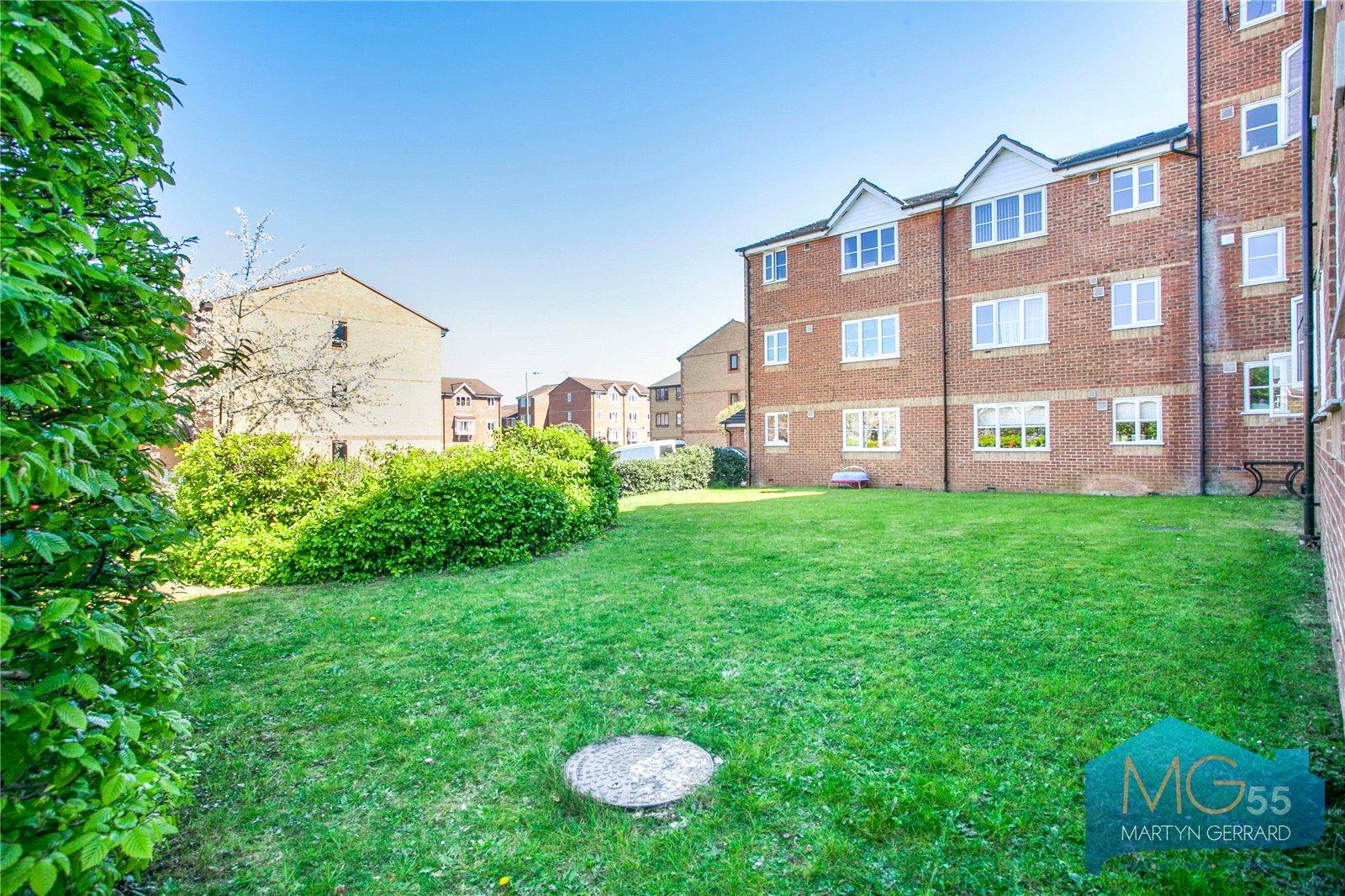 Apartment to rent - Martyn Gerrard