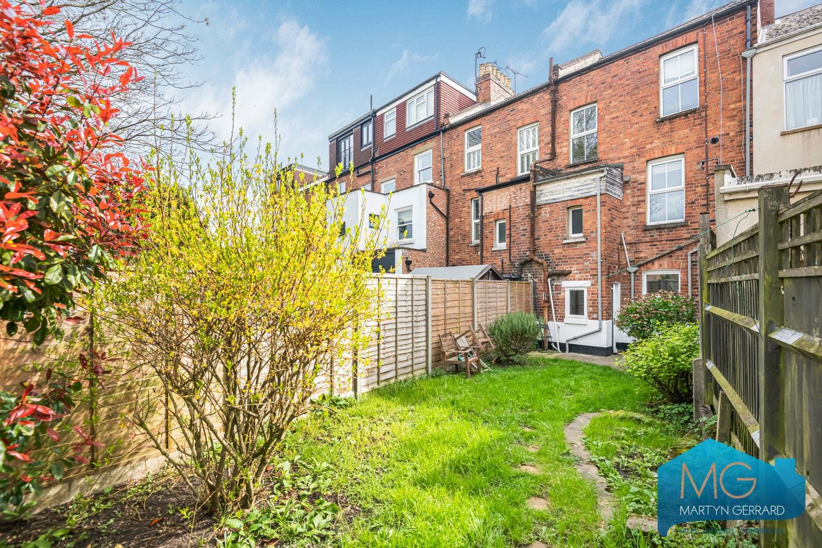 1 bedroom Apartment to rent - Martyn Gerrard