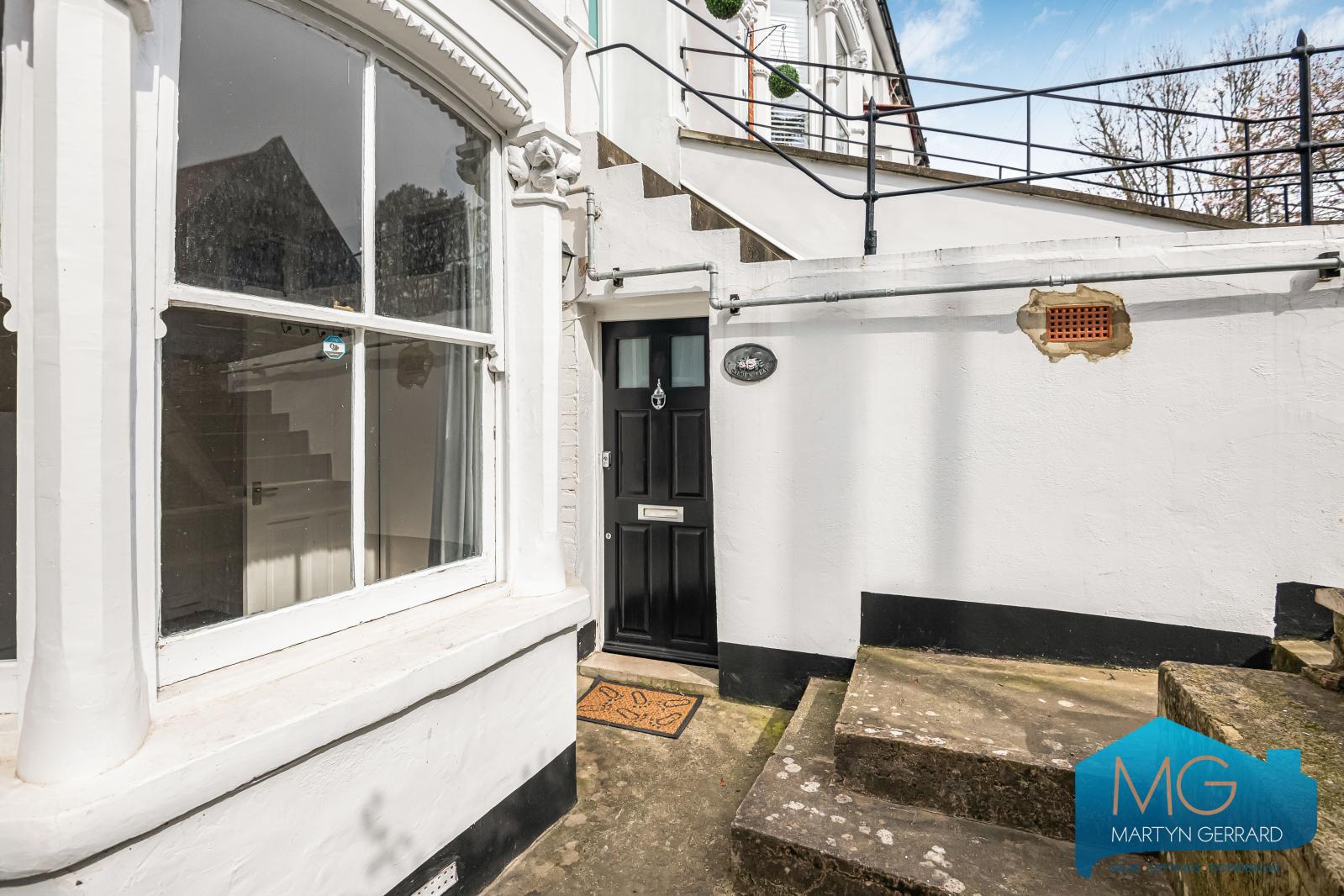 1 bedroom Apartment to rent - Martyn Gerrard