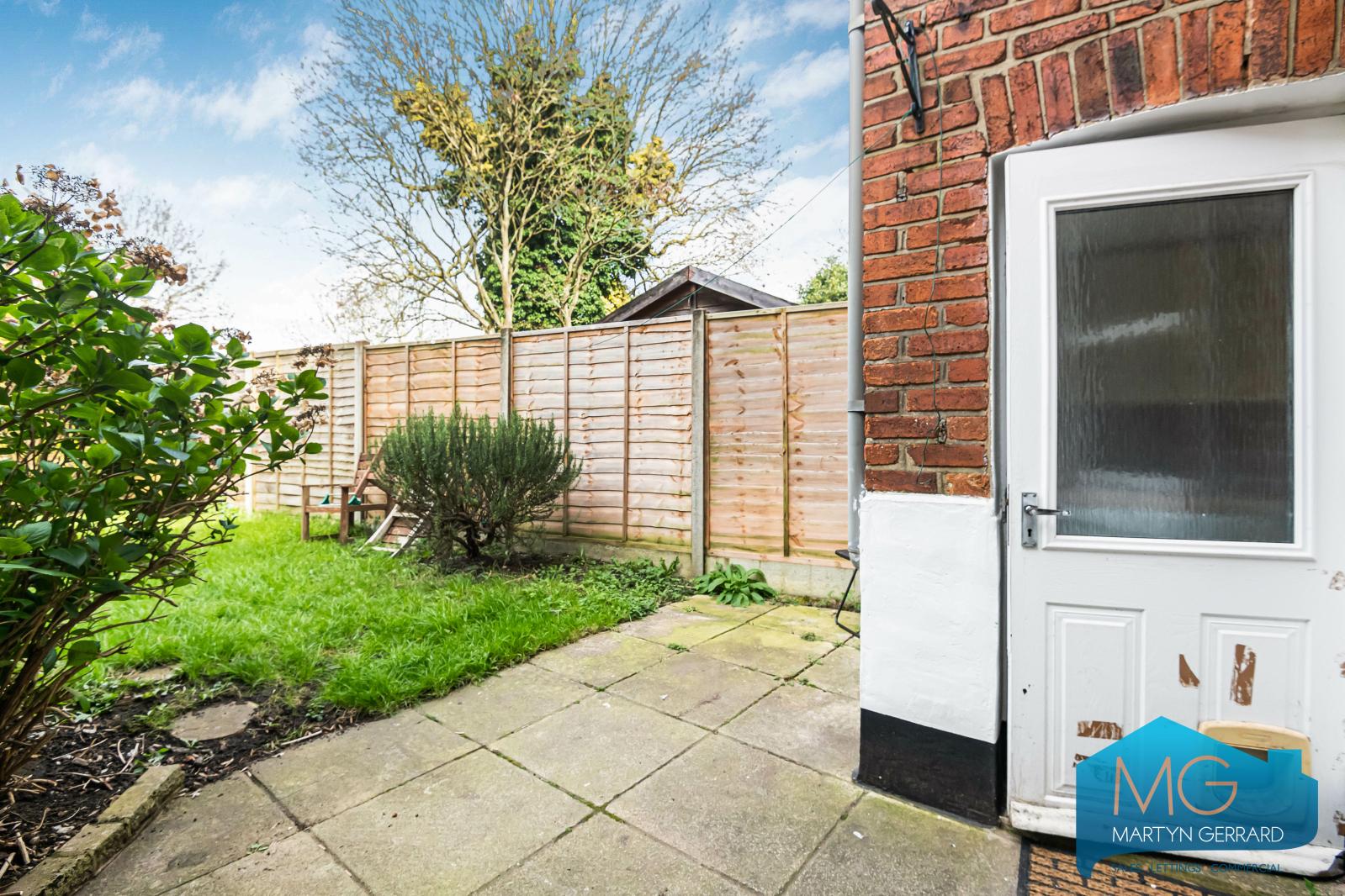 1 bedroom Apartment to rent - Martyn Gerrard