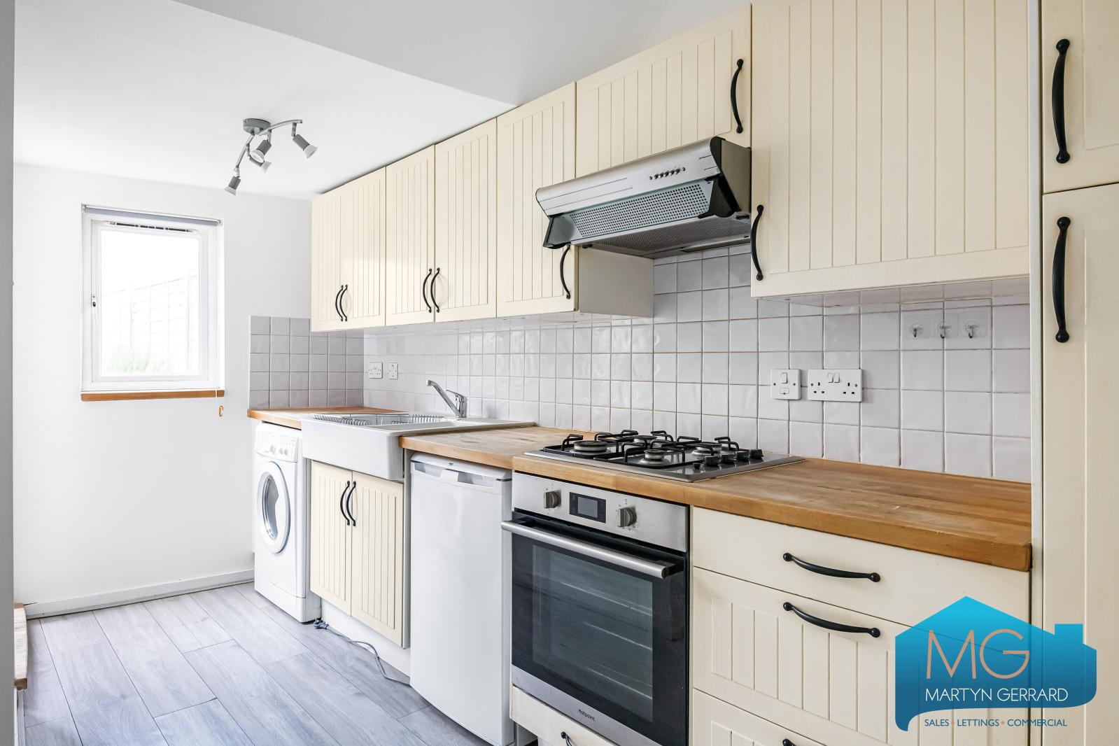 1 bedroom Apartment to rent - Martyn Gerrard