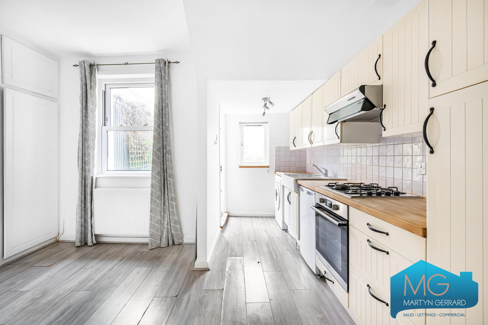 1 bedroom Apartment to rent - Martyn Gerrard