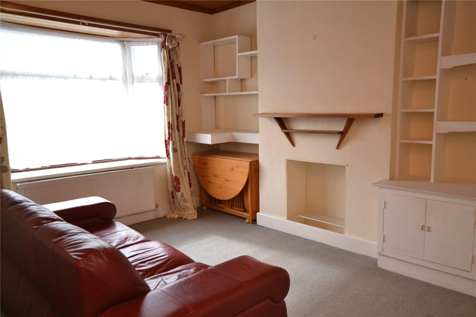 2 bedroom Apartment to rent - Martyn Gerrard