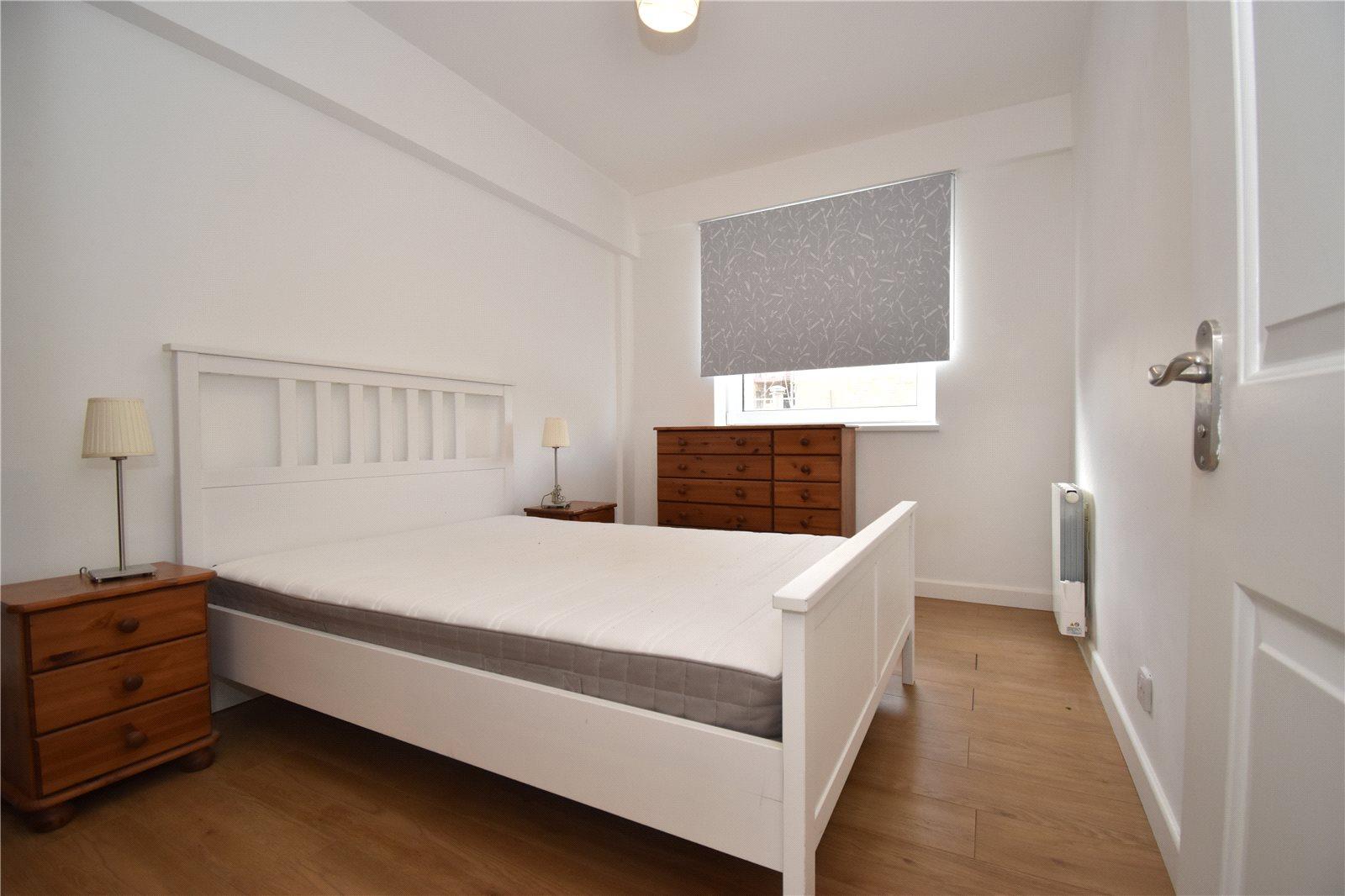 3 bedroom Ground Floor Flat to rent - Martyn Gerrard