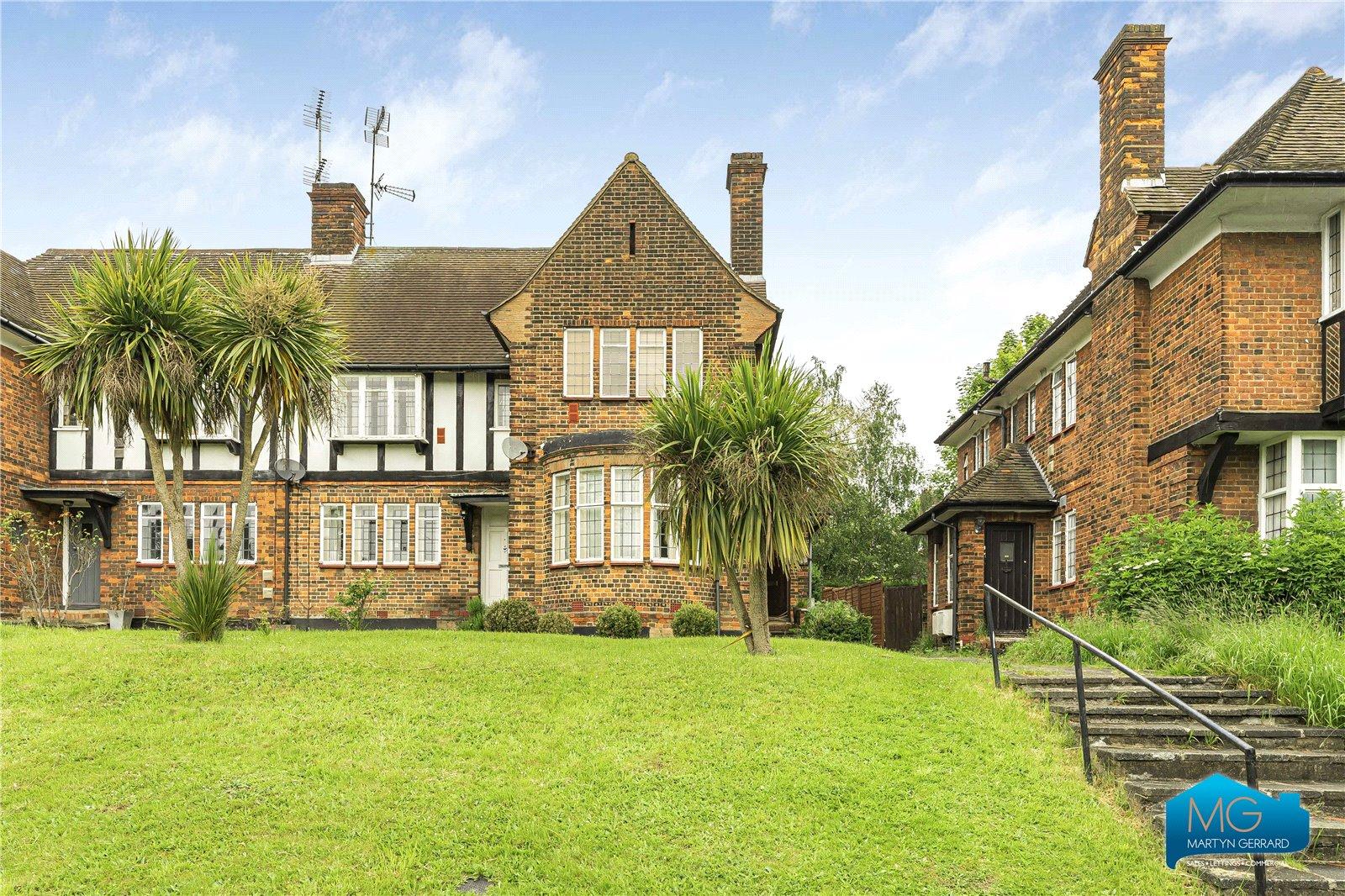3 bedroom Apartment to rent - Martyn Gerrard