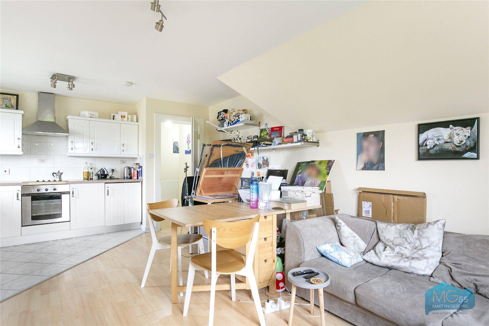 1 bedroom Apartment to rent - Martyn Gerrard
