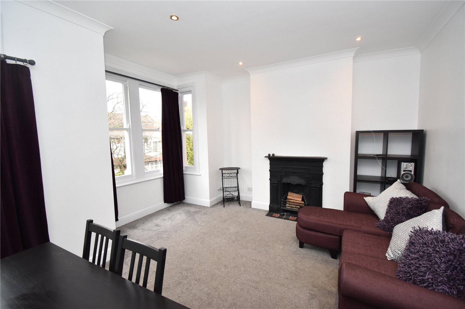 2 bedroom Apartment to rent + ' - Martyn Gerrard