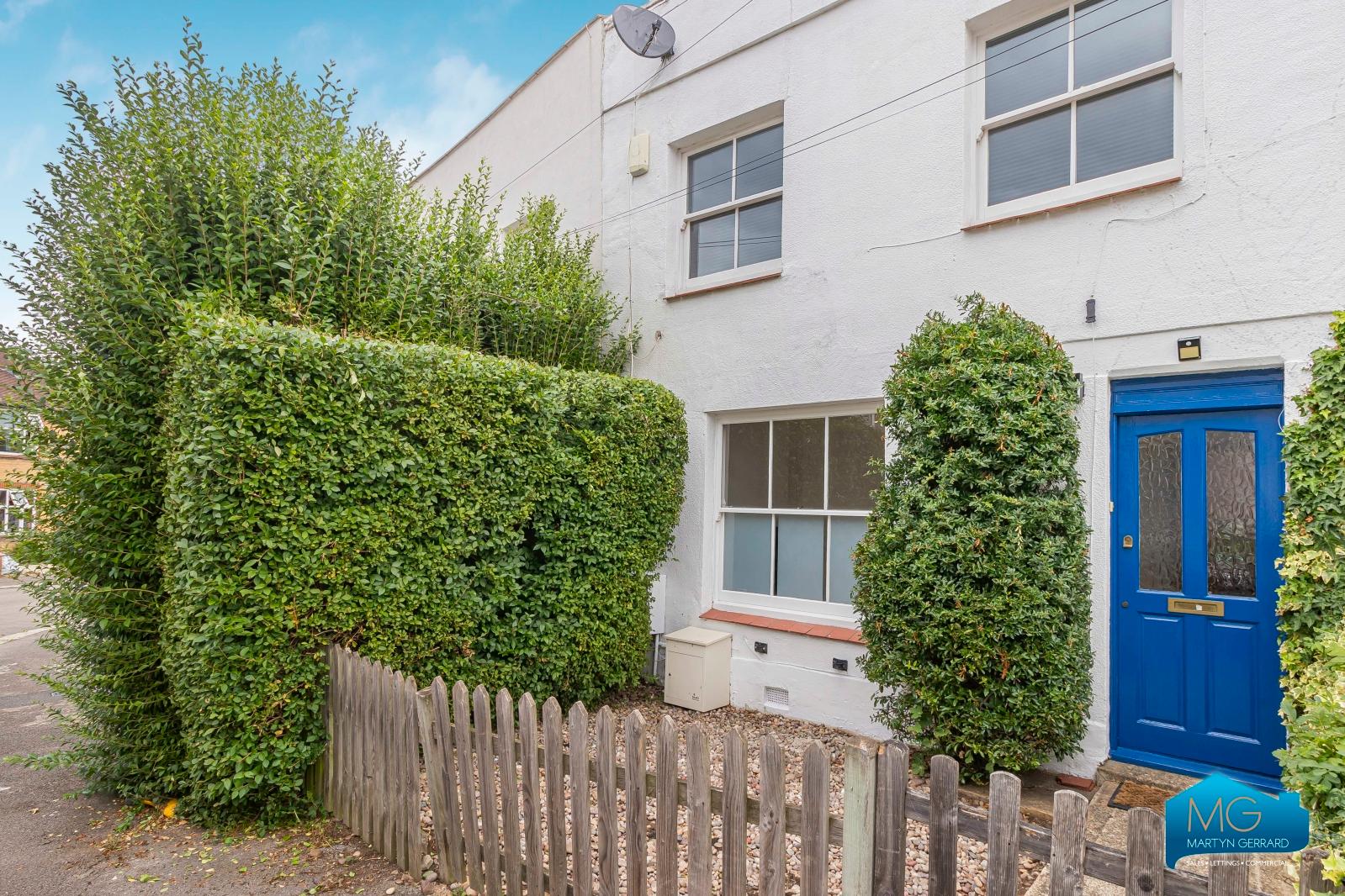 2 bedroom Terraced House to rent - Martyn Gerrard