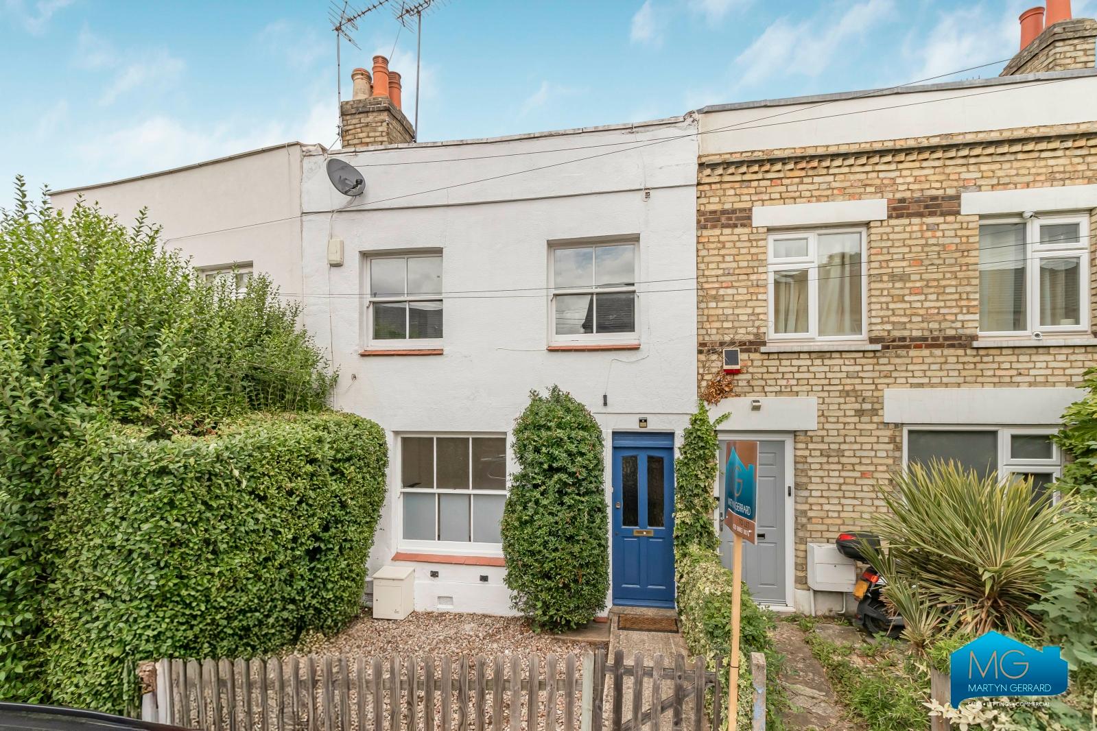 2 bedroom Terraced House to rent - Martyn Gerrard