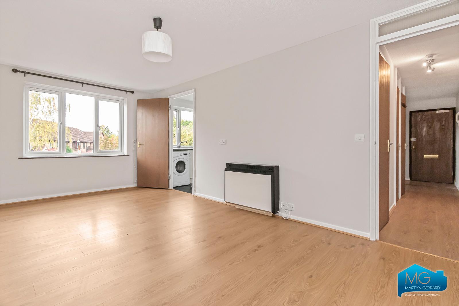 2 bedroom Apartment to rent - Martyn Gerrard