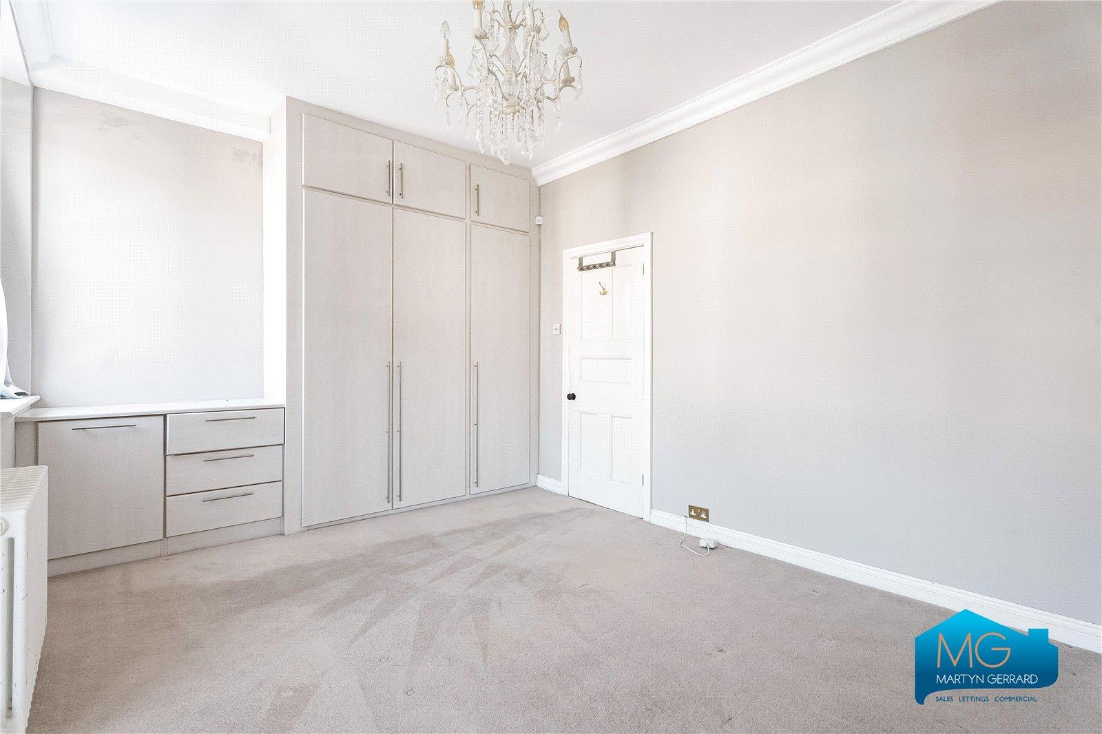 3 bedroom Terraced House to rent - Martyn Gerrard
