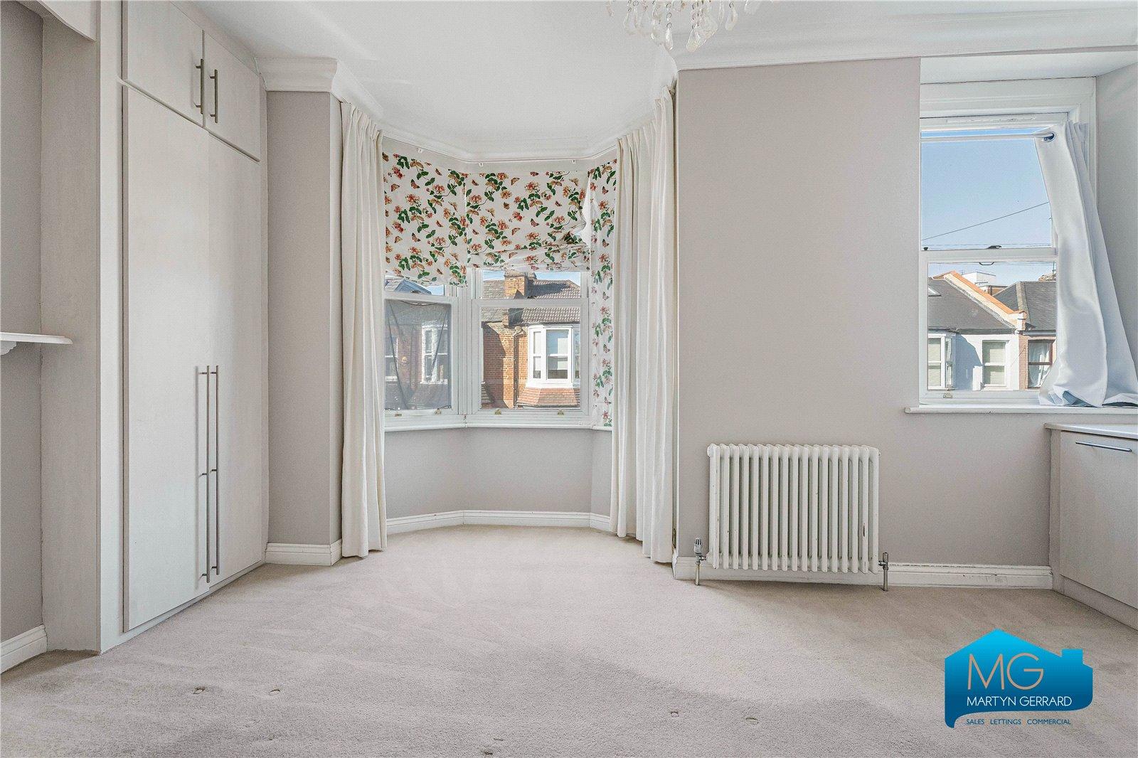 3 bedroom Terraced House to rent - Martyn Gerrard