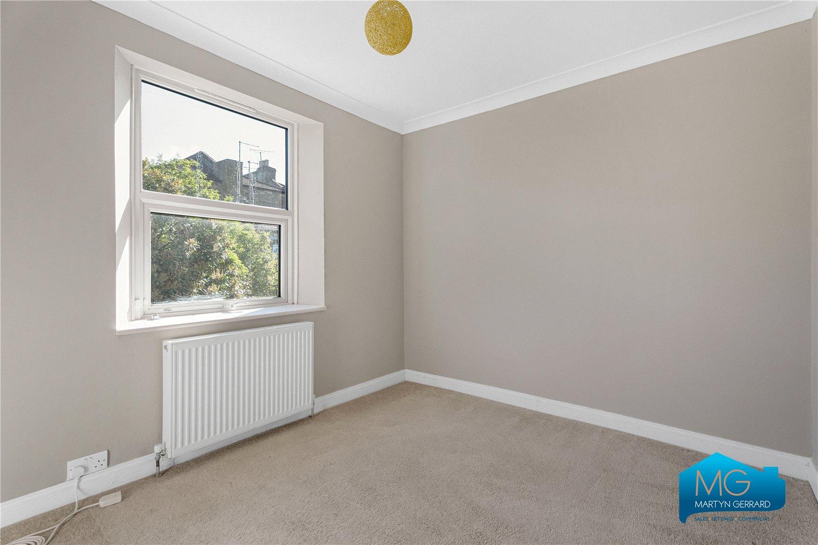 3 bedroom Terraced House to rent - Martyn Gerrard
