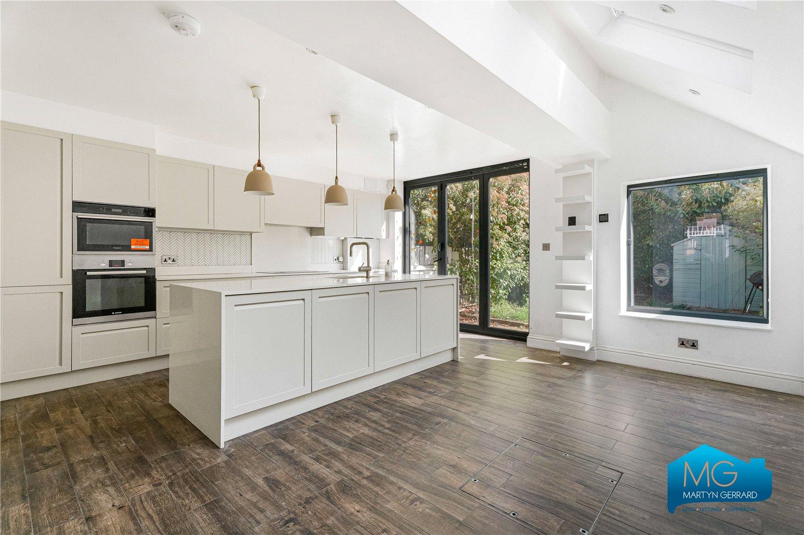 3 bedroom Terraced House to rent - Martyn Gerrard