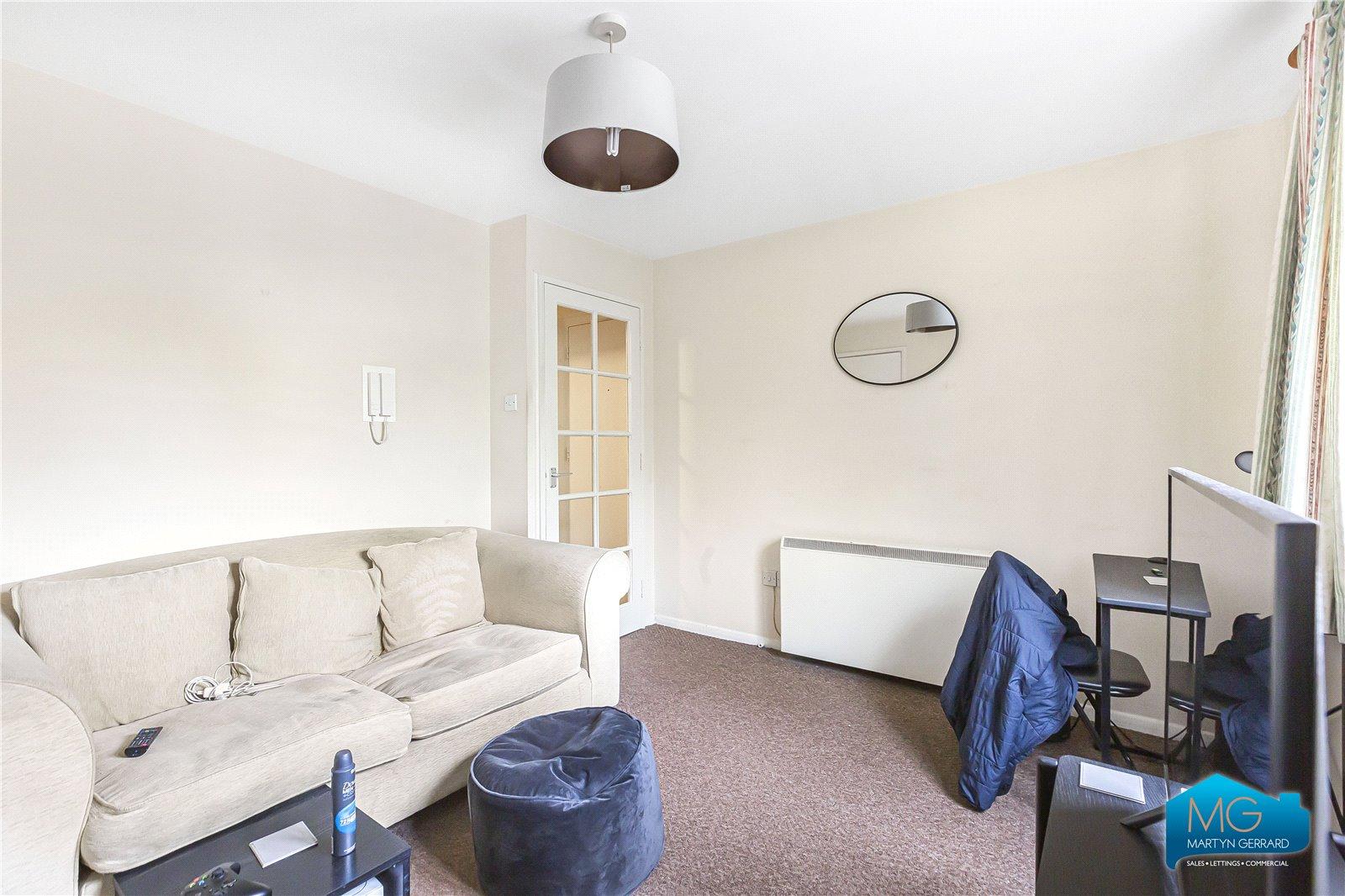 1 bedroom Apartment to rent - Martyn Gerrard