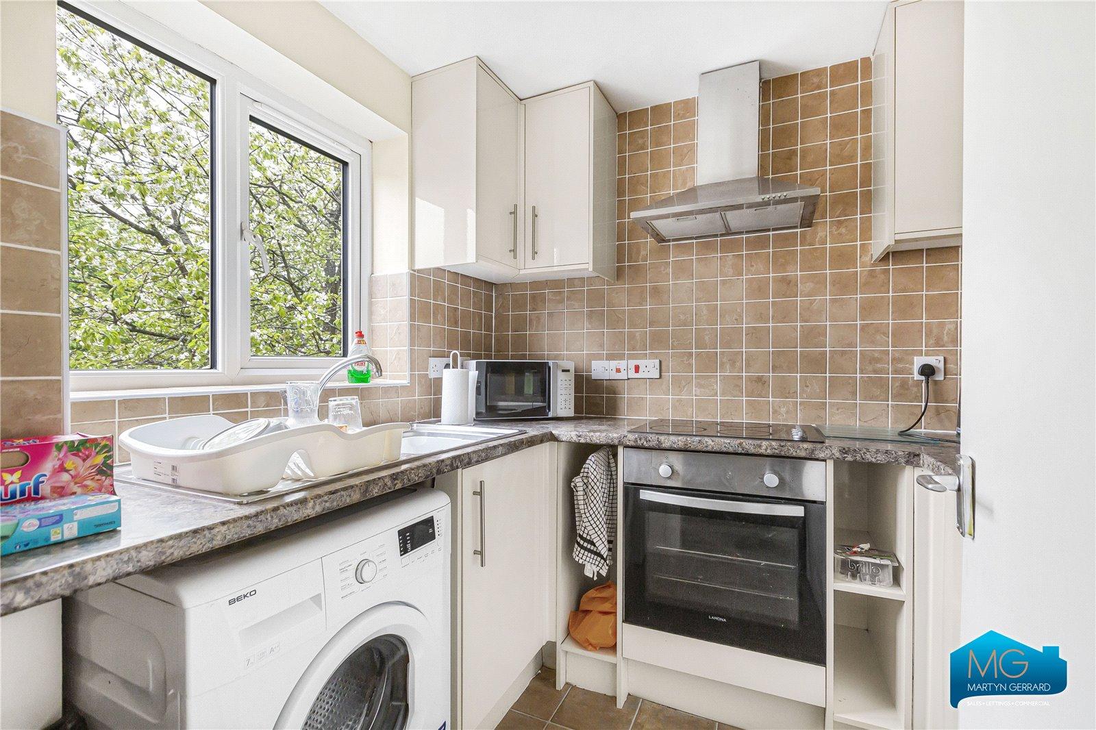 1 bedroom Apartment to rent - Martyn Gerrard