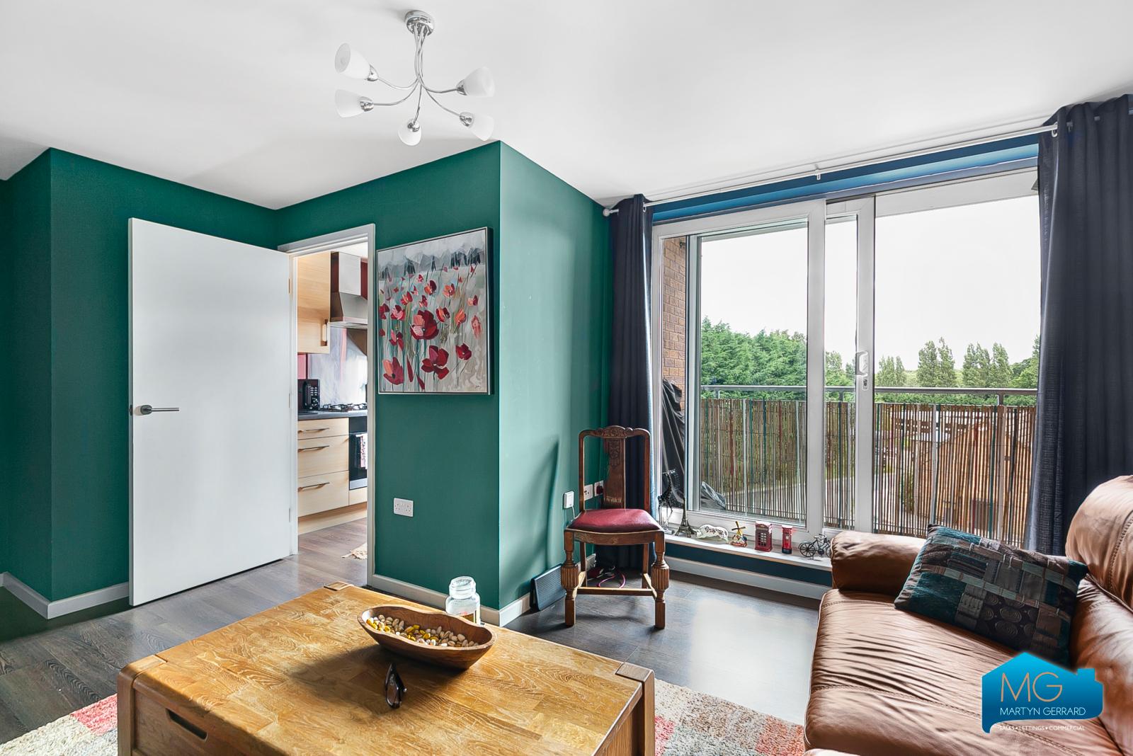 2 bedroom Apartment to rent - Martyn Gerrard