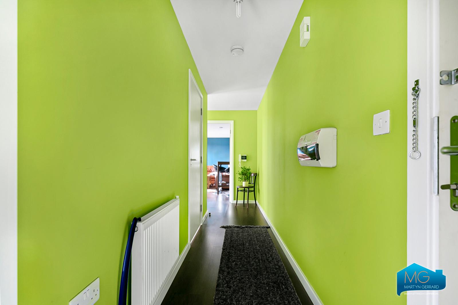2 bedroom Apartment to rent - Martyn Gerrard