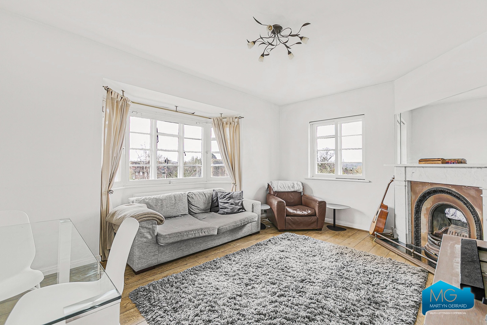 2 bedroom Apartment to rent - Martyn Gerrard