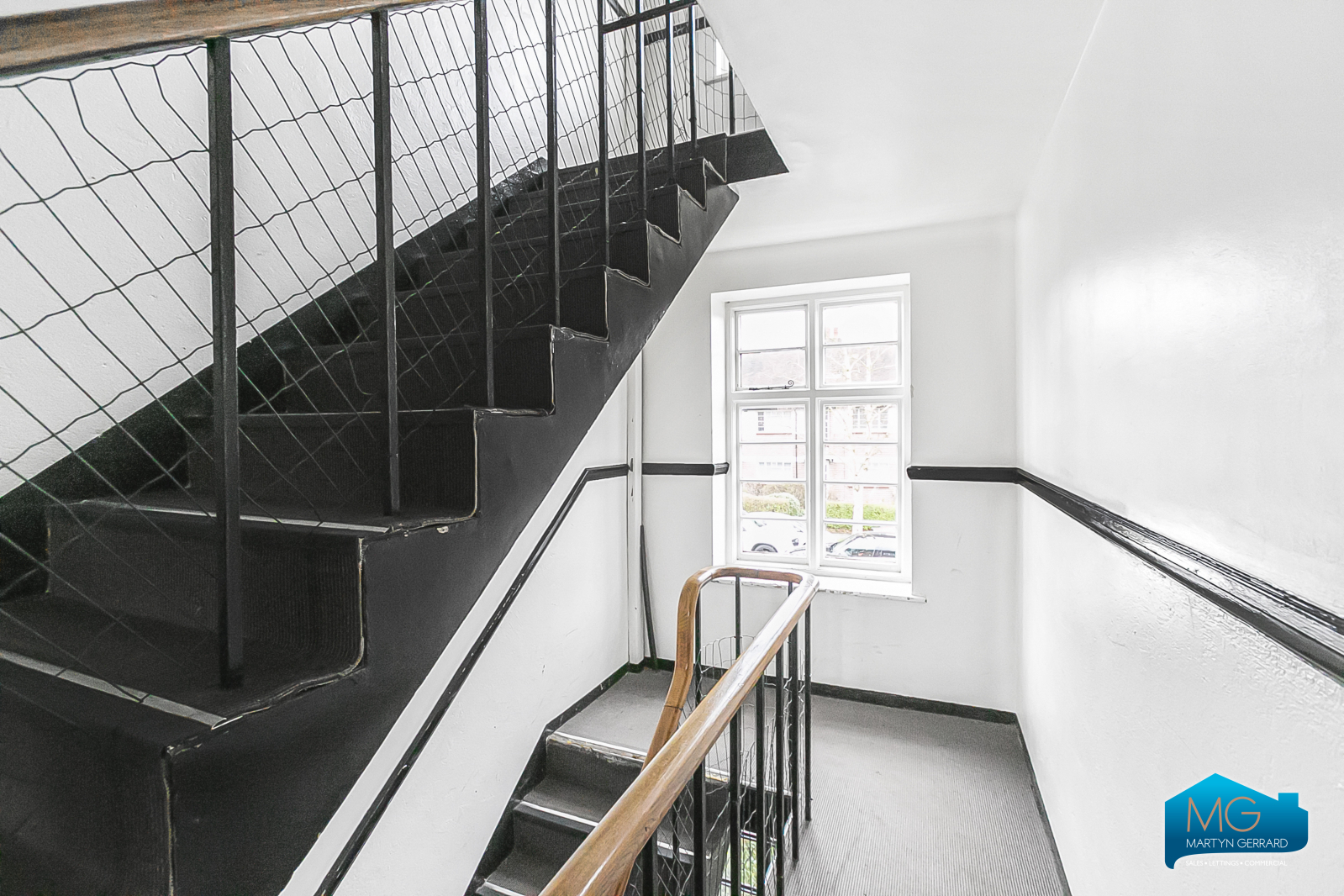 2 bedroom Apartment to rent - Martyn Gerrard