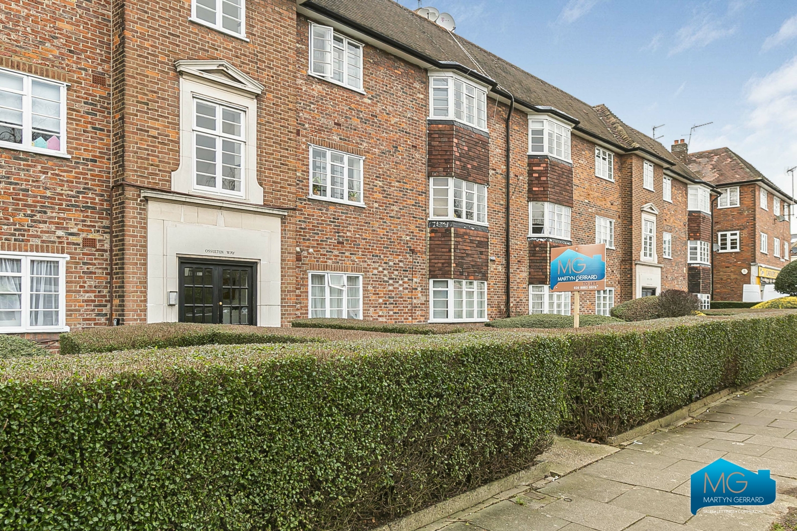 2 bedroom Apartment to rent - Martyn Gerrard
