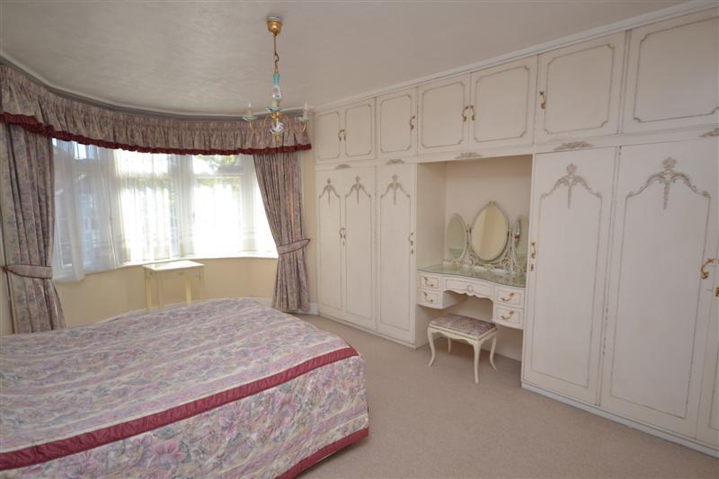 4 bedroom House to rent - Martyn Gerrard