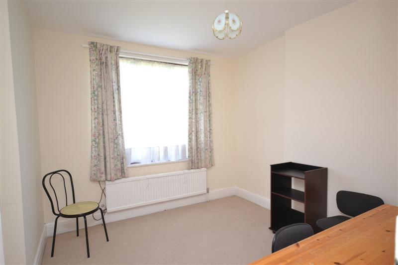 4 bedroom House to rent - Martyn Gerrard