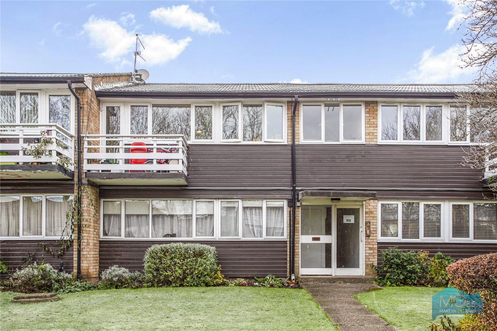 2 bedroom Apartment to rent - Martyn Gerrard